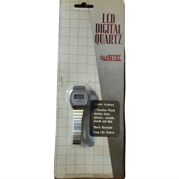 1 Vtg Women's Silver QUINTEL LCD Digital 5 Function Quartz Watch Shock Resistant - Picture 2 of 3